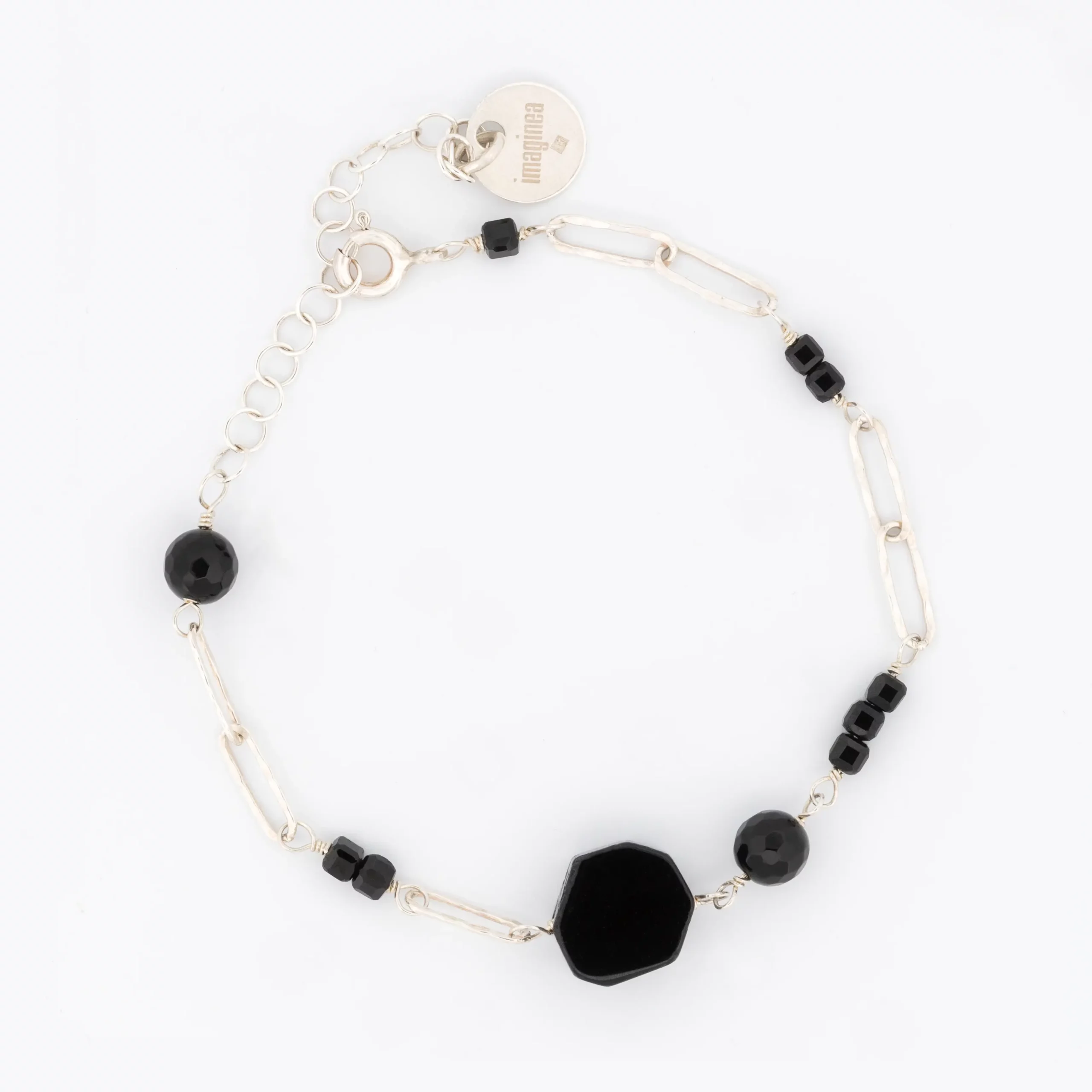 Bransoletka srebrna z kolekcji Loco z czarnym onyksem i czarnym turmalinem, packshot.